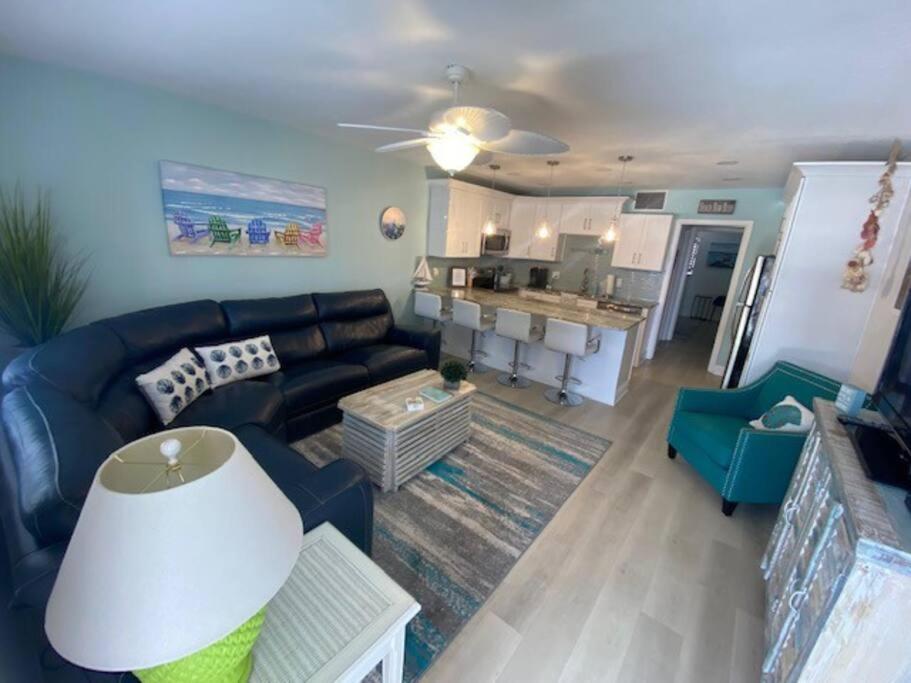 Beachfront Condo On Quiet Treasure Island- 1 Bed St. Pete Beach Luaran gambar