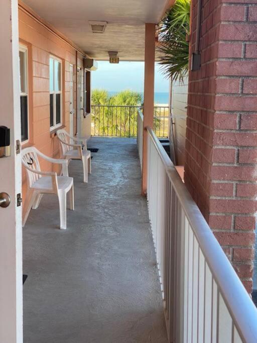 Beachfront Condo On Quiet Treasure Island- 1 Bed St. Pete Beach Luaran gambar