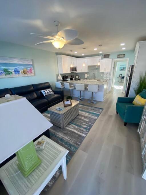 Beachfront Condo On Quiet Treasure Island- 1 Bed St. Pete Beach Luaran gambar